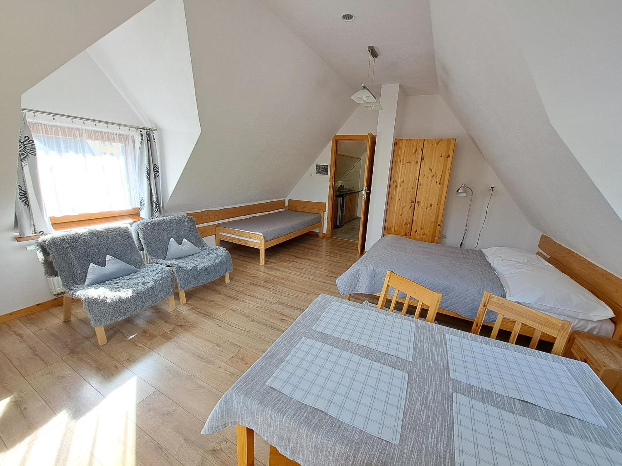Przy Szlaku Zakopane Centrum Pokoje & Apartamenty Buitenkant foto